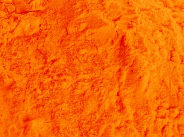 Pigment Orange 131